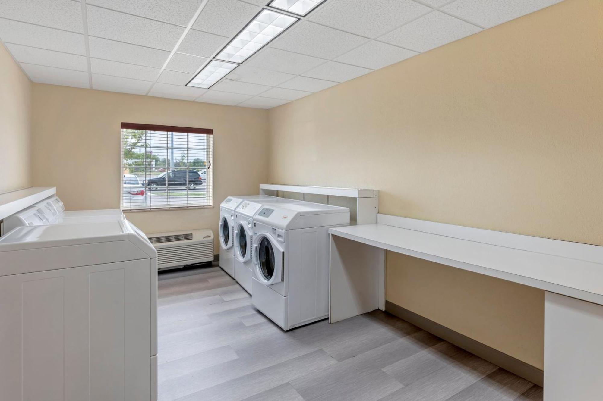 Candlewood Suites Indianapolis East By Ihg Exteriér fotografie